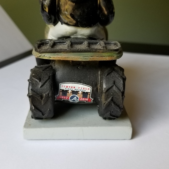 Chipper rescues Freddie ATV bobblehead - Picture 5 of 6
